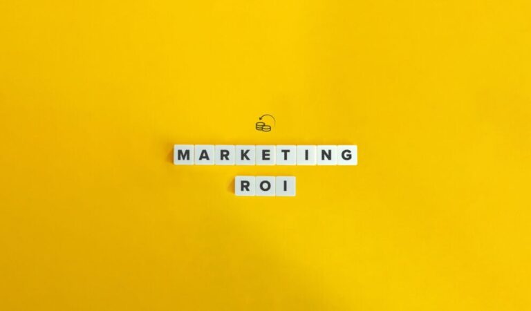 Measuring Social Media ROI: Metrics and Tools for Success