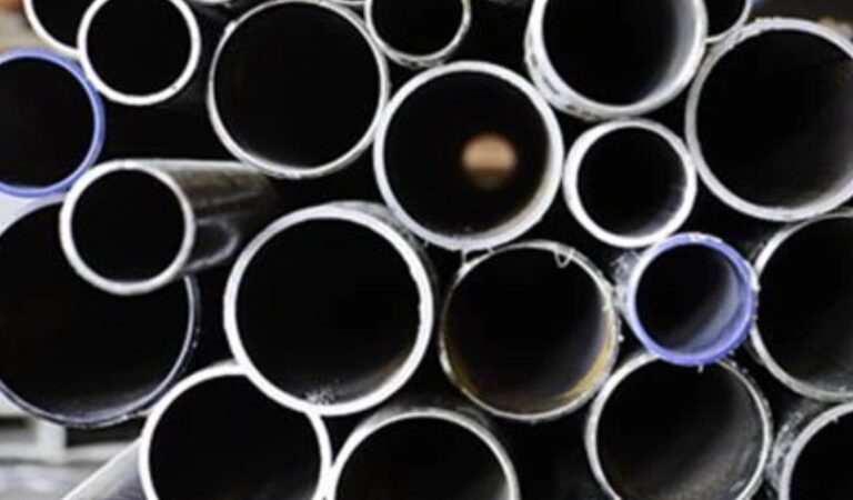 Examining the Industrial Applications of Pipes and Tubes